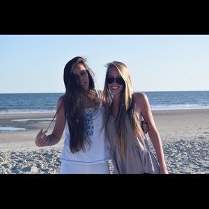 Meet your Posher, Julia